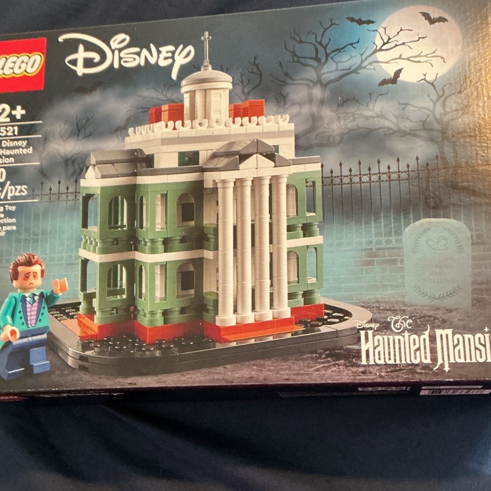 LEGO Disney Haunted Mansion 40521 Building Set Halloween